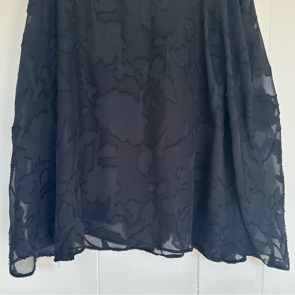 GENTLE FAWN Black Sheer Floral Pattern Overlay Camisole Small - Picture 6 of 8